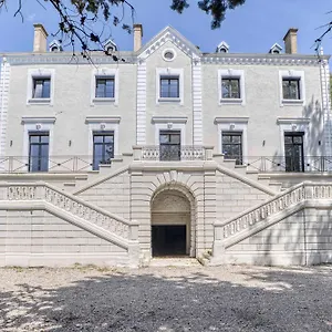 1 - Grand Spacieux Dans Un Chateau Du 17eme Siecle, A 15min De Lyon Appartement